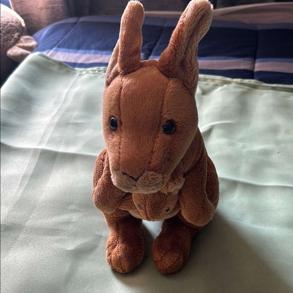 Brown Kangaroo Plush Toy for Small Pets - Picture 2 of 3